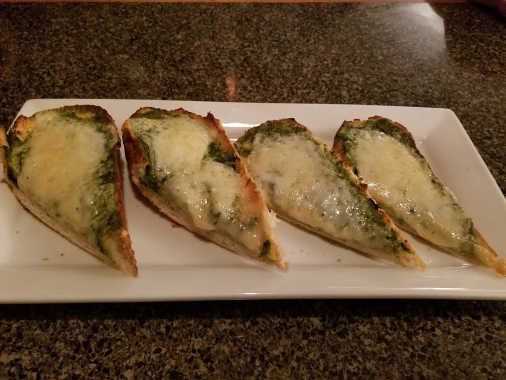 Sammys Pizza & Italian Restaurant | restaurant | 2161 S Oneida St, Green Bay, WI 54304, USA | 9204996644 OR +1 920-499-6644