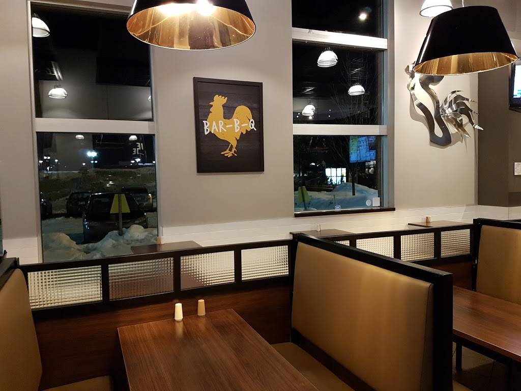St-Hubert Express | restaurant | 2262 Boul du Faubourg, Boisbriand, QC J7H 1S3, Canada | 5143855555 OR +1 514-385-5555
