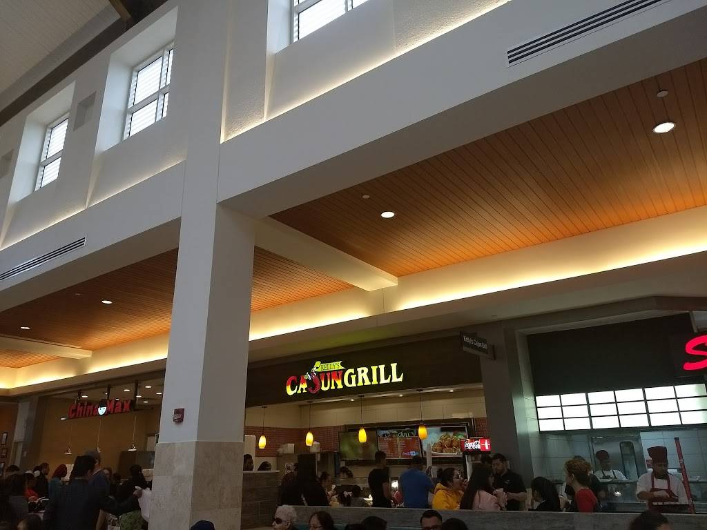 Kellys Cajun & Grill | restaurant | 12300 North Fwy, Houston, TX 77060, USA | 2818739907 OR +1 281-873-9907