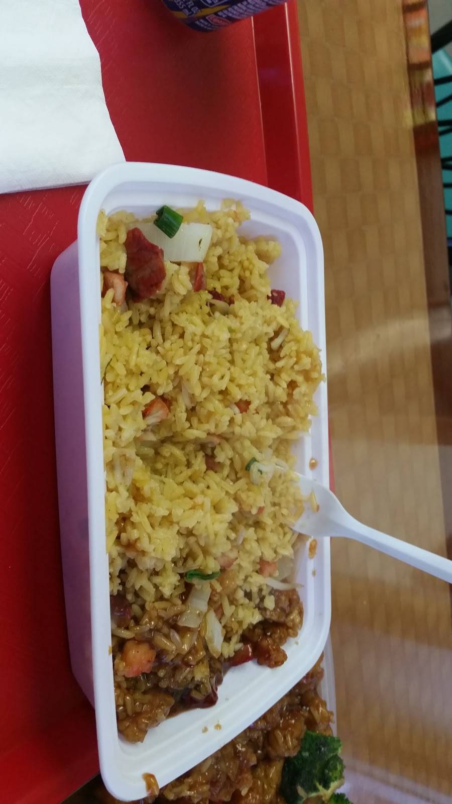 Lucky | restaurant | 4302 National St, Flushing, NY 11368, USA | 7188989885 OR +1 718-898-9885