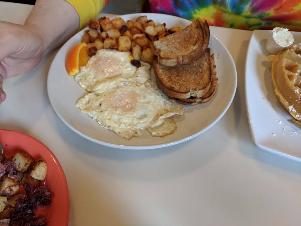 The Poked Yolk Abbott | restaurant | 3698 Abbott Rd, Orchard Park, NY 14127, USA | 7168229655 OR +1 716-822-9655