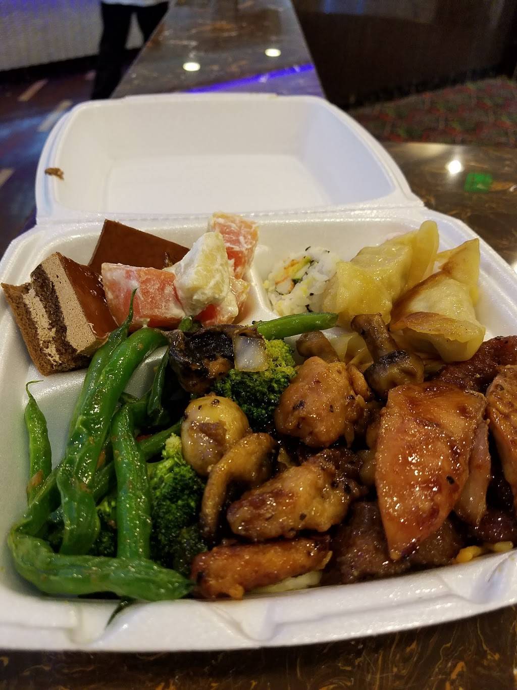 King Buffet | restaurant | 530 Pine Ave, Long Beach, CA 90802, USA | 5629838886 OR +1 562-983-8886