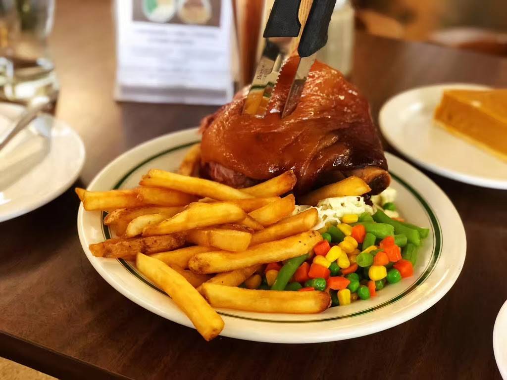 The Olde Heidelberg Restaurant Tavern & Motel | restaurant | 3006 Lobsinger Line, Heidelberg, ON N0B 2M1, Canada | 5196994413 OR +1 519-699-4413