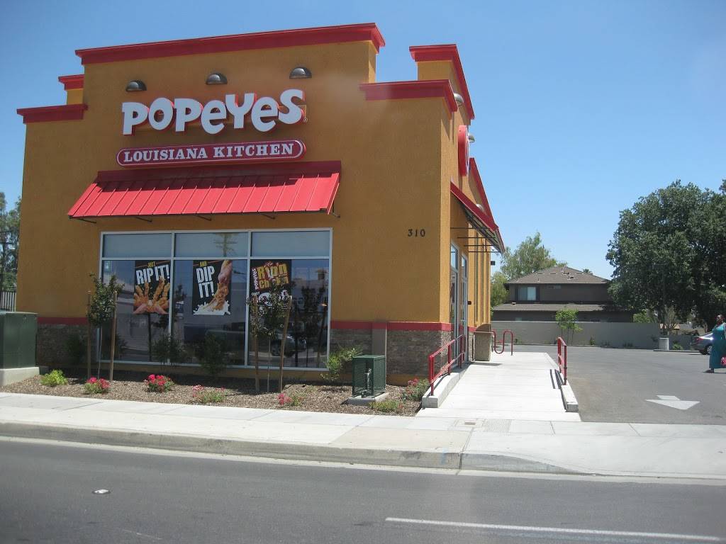 Popeyes Louisiana Kitchen | restaurant | 310 N Lemoore Ave, Lemoore, CA 93245, USA | 5599258053 OR +1 559-925-8053