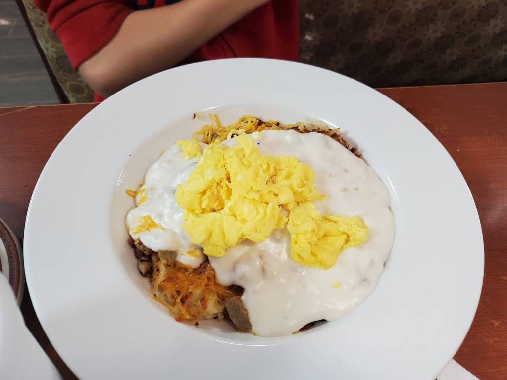 Bukes Cafe | restaurant | 1002 15th St, Lawrenceville, IL 62439, USA | 6189437065 OR +1 618-943-7065