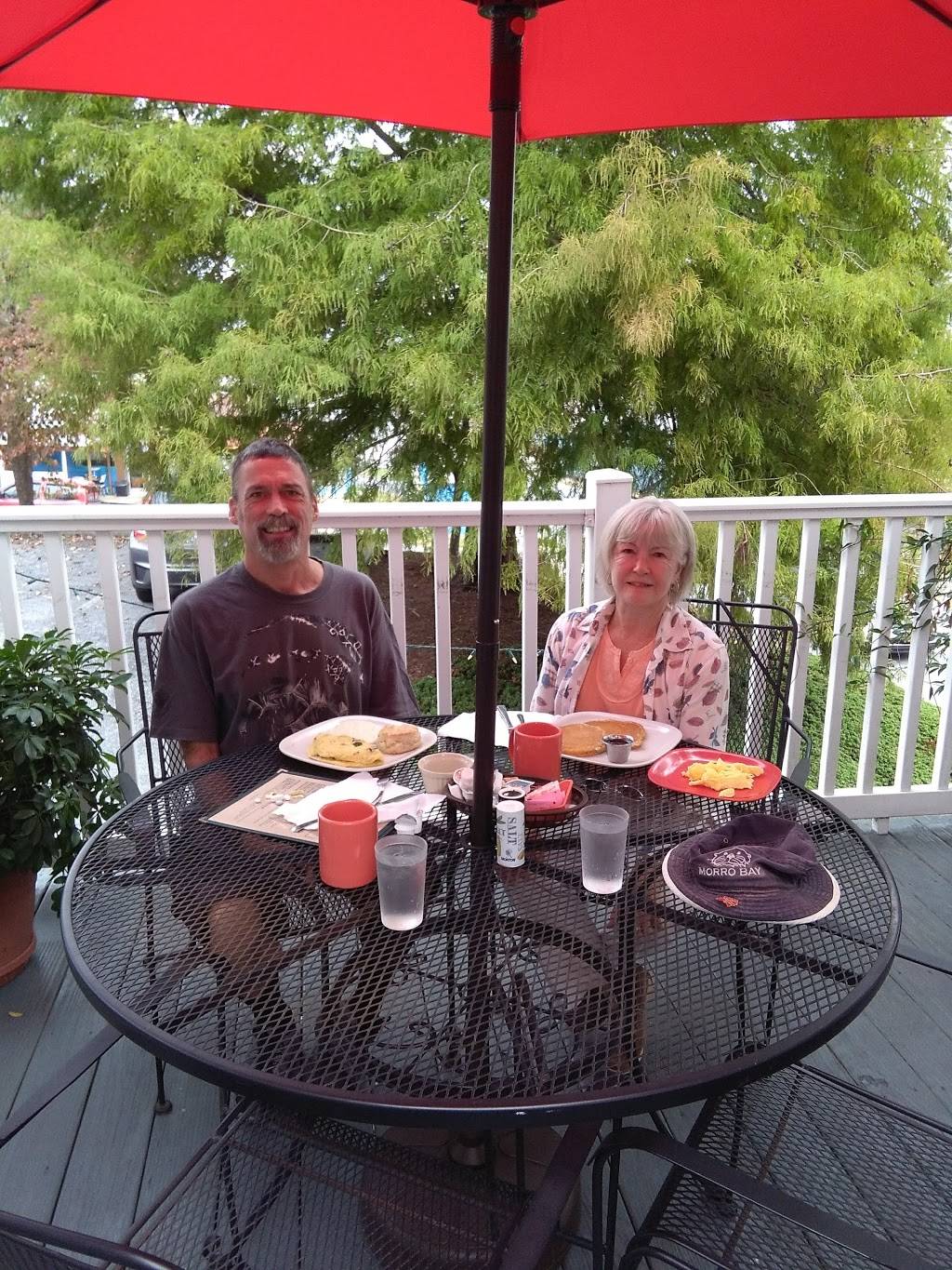 Mean Mr. Mustard Cafe | cafe | 605 Kanuga Rd, Hendersonville, NC 28739, USA | 8286988584 OR +1 828-698-8584