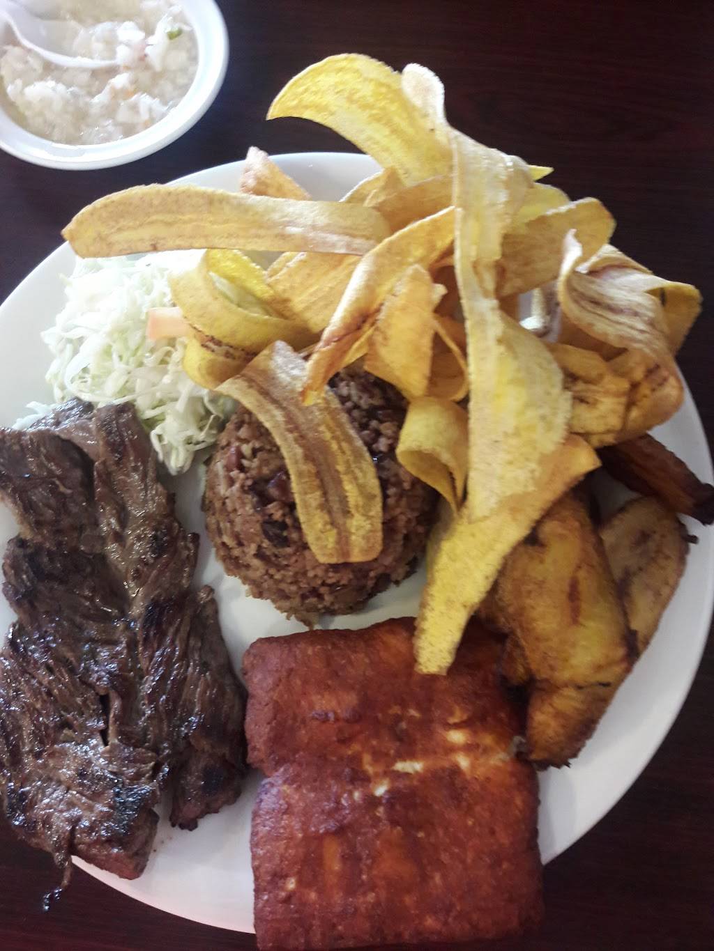 El Gallo Pinto | restaurant | 5559 N Azusa Ave, Azusa, CA 91702, USA | 6268159907 OR +1 626-815-9907