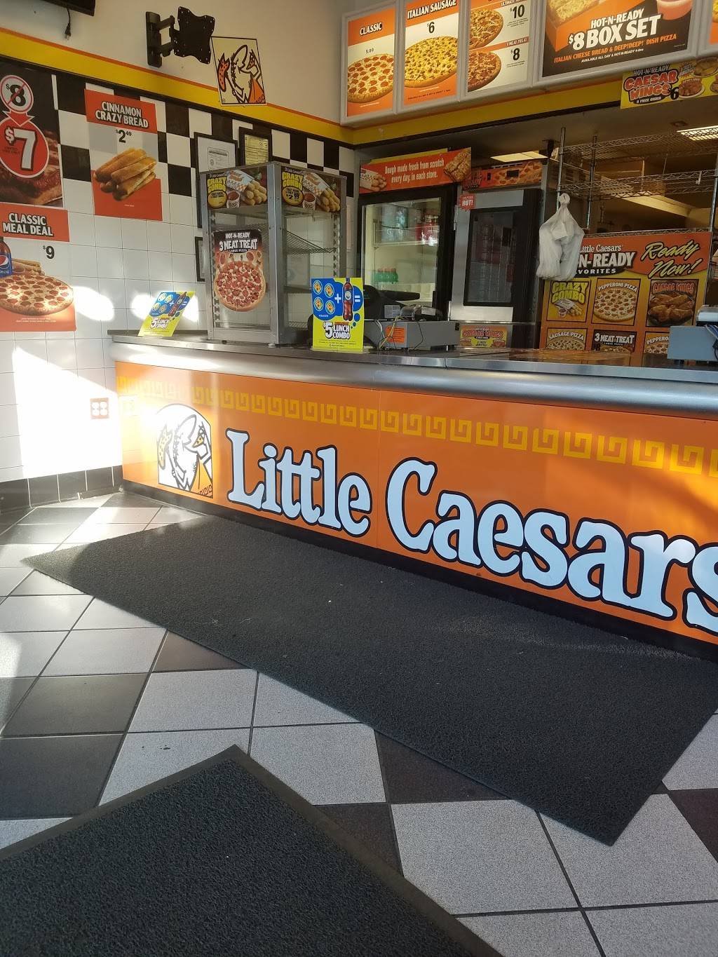 Little Caesars Pizza | meal takeaway | 3030 Headland Dr, Atlanta, GA 30311, USA | 4043449151 OR +1 404-344-9151