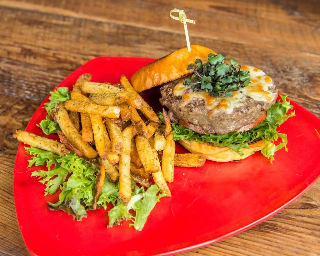 Myth & Moonshine Tavern | restaurant | 2300 Boston St, Baltimore, MD 21224, USA | 4107775502 OR +1 410-777-5502