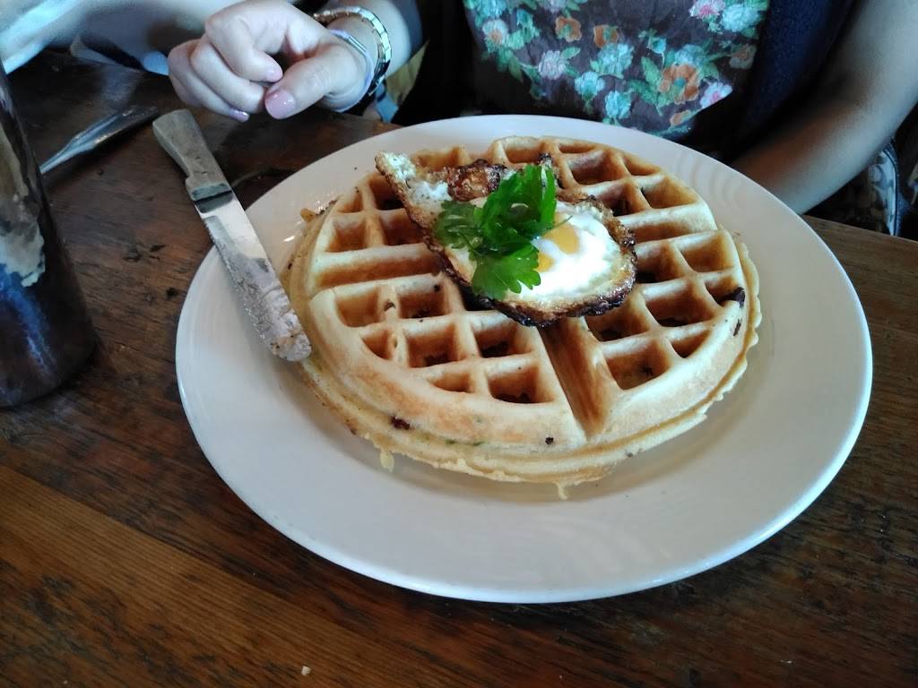 Queens Bully | restaurant | 113-30 Queens Blvd, Forest Hills, NY 11375, USA | 7185208600 OR +1 718-520-8600