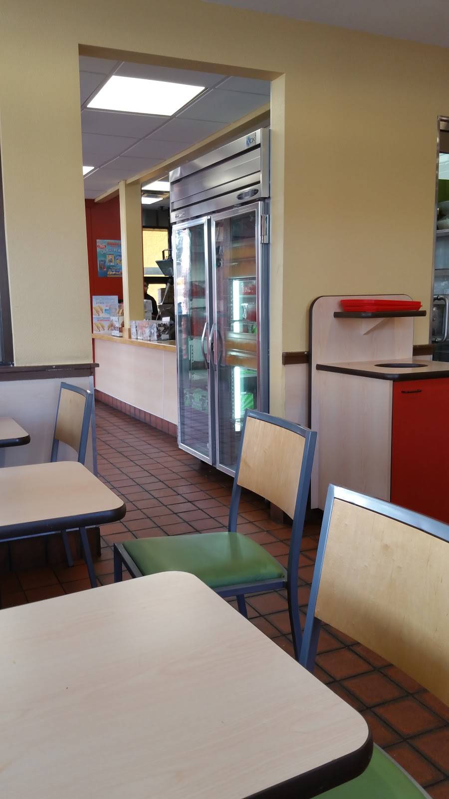 Del Taco | meal takeaway | 445 W Foothill Blvd, Glendora, CA 91740, USA | 6263355515 OR +1 626-335-5515