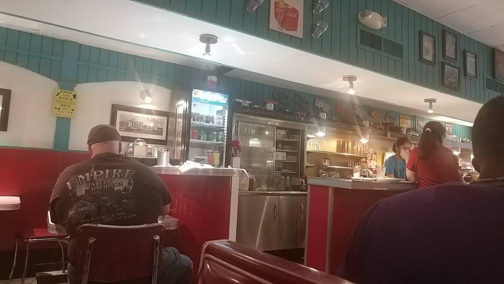 Lost in the 50s Diner | restaurant | 5512 Harford Rd, Baltimore, MD 21214, USA | 4102541639 OR +1 410-254-1639