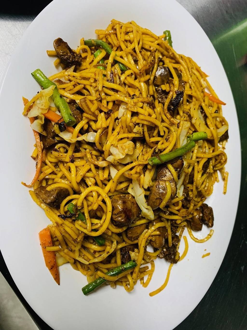 Privilege | restaurant | 184-35 Jamaica Ave, Jamaica, NY 11423, USA | 3478293311 OR +1 347-829-3311