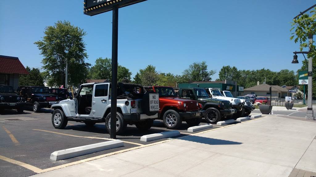 Biggs Restaurant & Sports Bar | restaurant | 405 Notre Dame St, Belle River, ON N0R 1A0, Canada | 5197280854 OR +1 519-728-0854