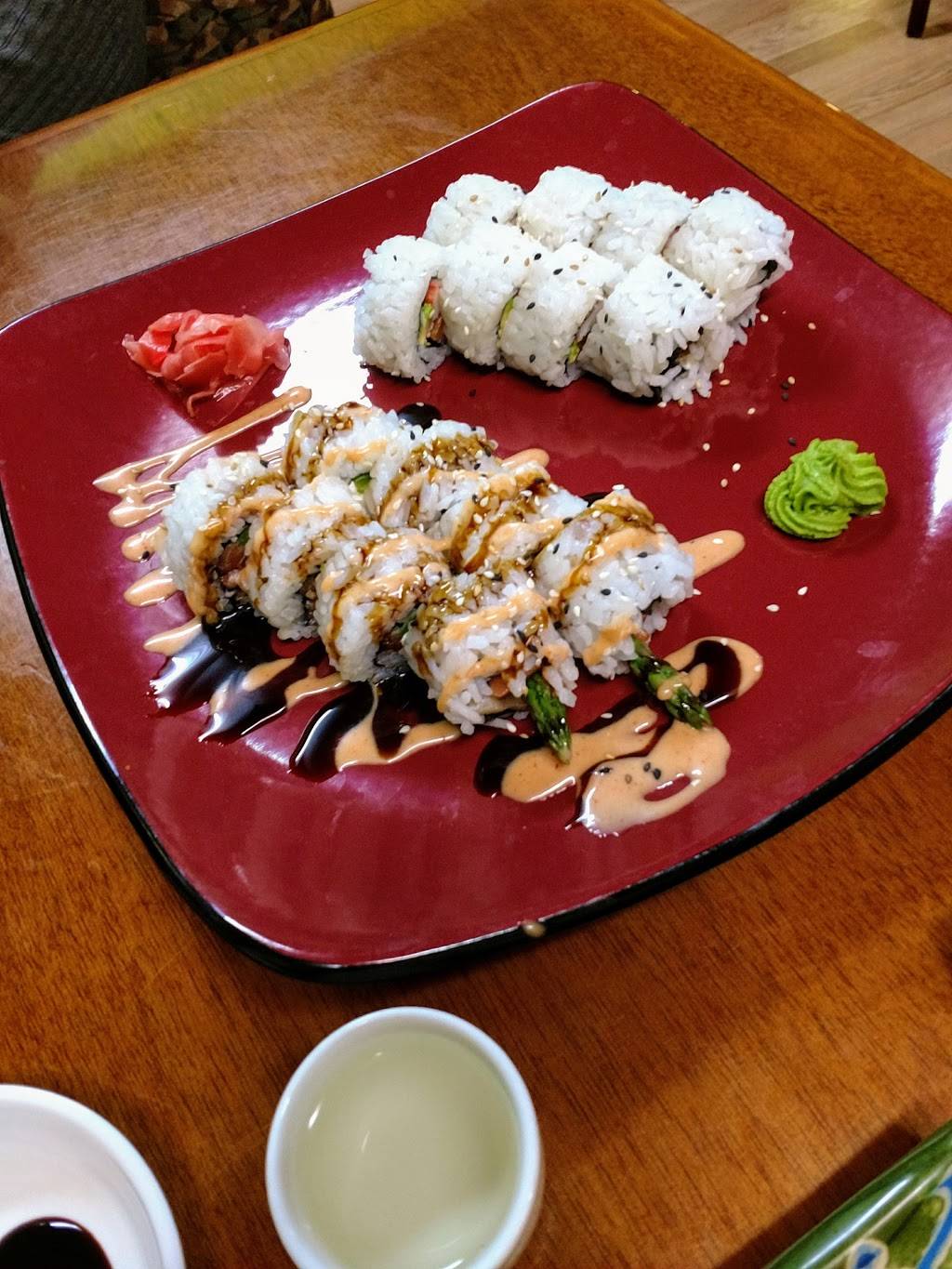 Thai Sushi America | night club | 925 N Bay St, Eustis, FL 32726, USA | 3523571949 OR +1 352-357-1949