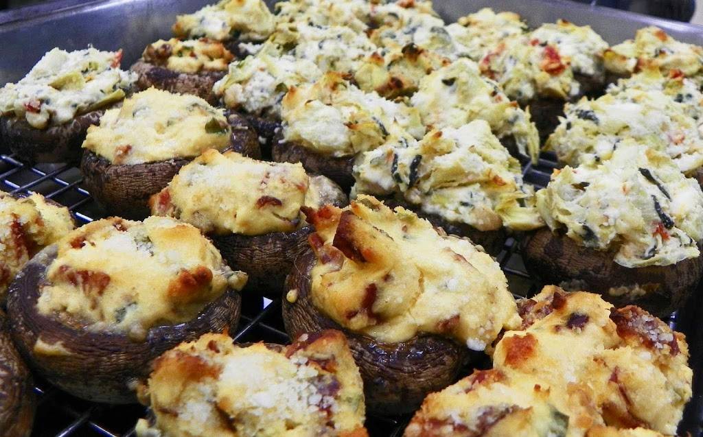 Picnics, Barbecues and Then Some | restaurant | 4501 Ridgewood Ave, St. Louis, MO 63116, USA | 3147524084 OR +1 314-752-4084