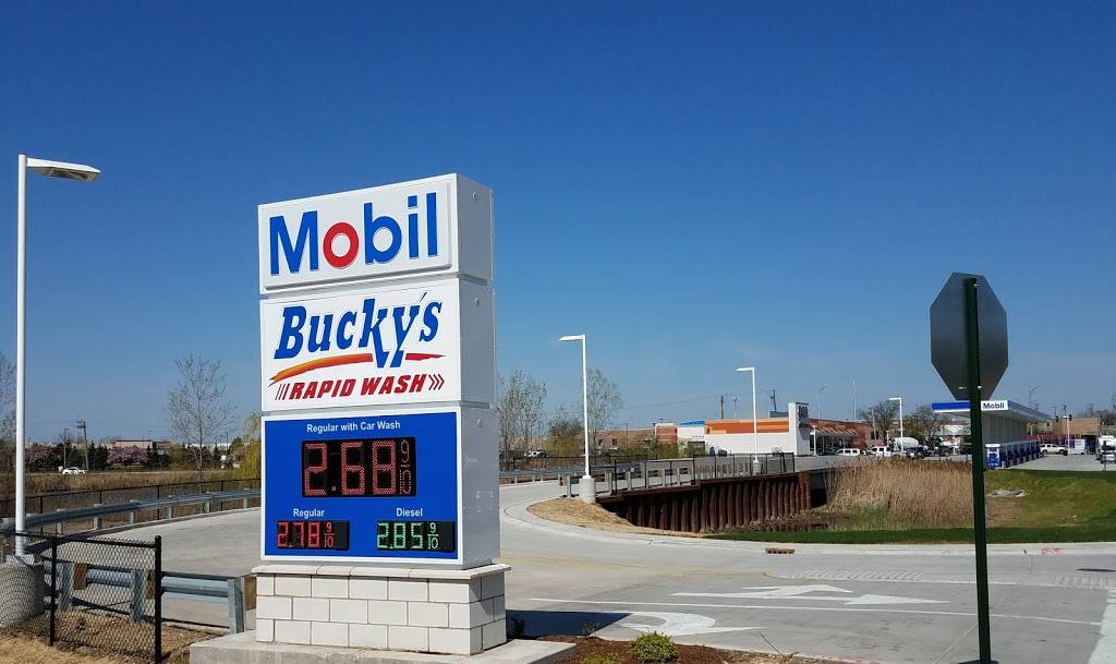 Buckys Convenience Stores | meal takeaway | 1795 W Lake St, Addison, IL 60101, USA | 6303177656 OR +1 630-317-7656