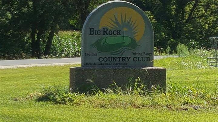 Big Rock Country Club | night club | 9684 146th St, Fayette, IA 52142, USA | 5634253687 OR +1 563-425-3687