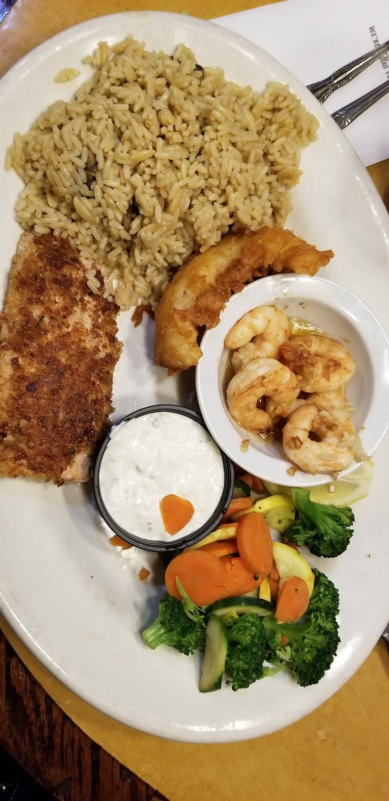 Hofs Hut Restaurant & Bakery | bakery | 10900 Los Alamitos Blvd, Los Alamitos, CA 90720, USA | 5627999552 OR +1 562-799-9552