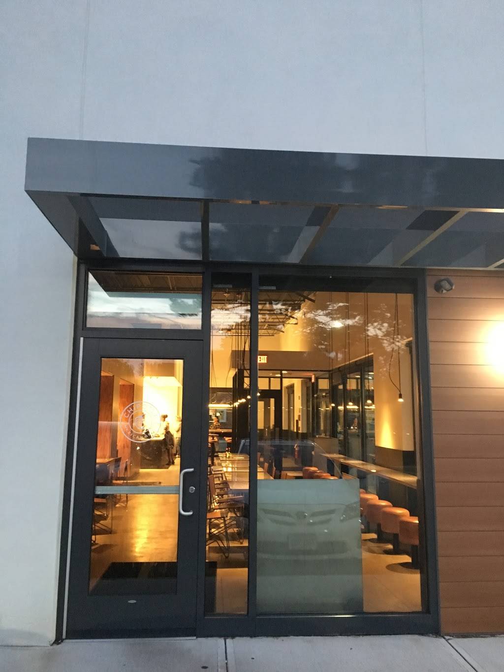 Chipotle Mexican Grill | restaurant | 51 Warren St, Randolph, MA 02368, USA | 7819611806 OR +1 781-961-1806