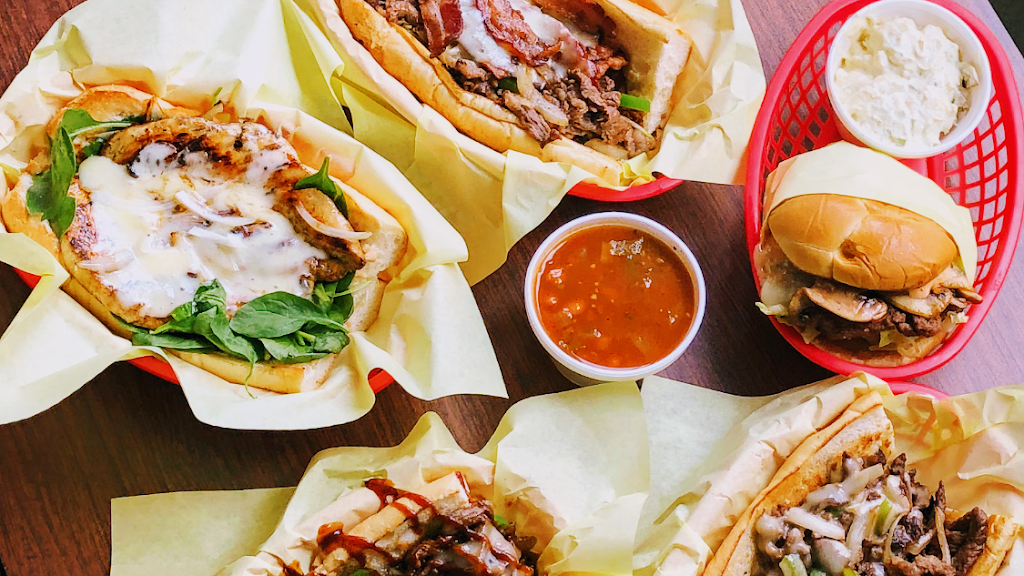 Phillys Cheesesteak | restaurant | 518 E Main St, Visalia, CA 93292, USA | 5597350662 OR +1 559-735-0662