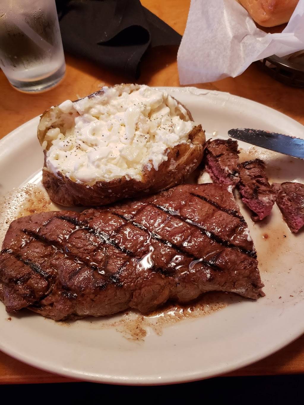 Texas Roadhouse | restaurant | 121 Jeff Rd NW, Huntsville, AL 35806, USA | 2568958990 OR +1 256-895-8990