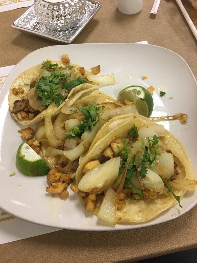 Rancheros Taqueria | restaurant | 286 E Cuyahoga Falls Ave, Akron, OH 44310, USA | 3302582910 OR +1 330-258-2910