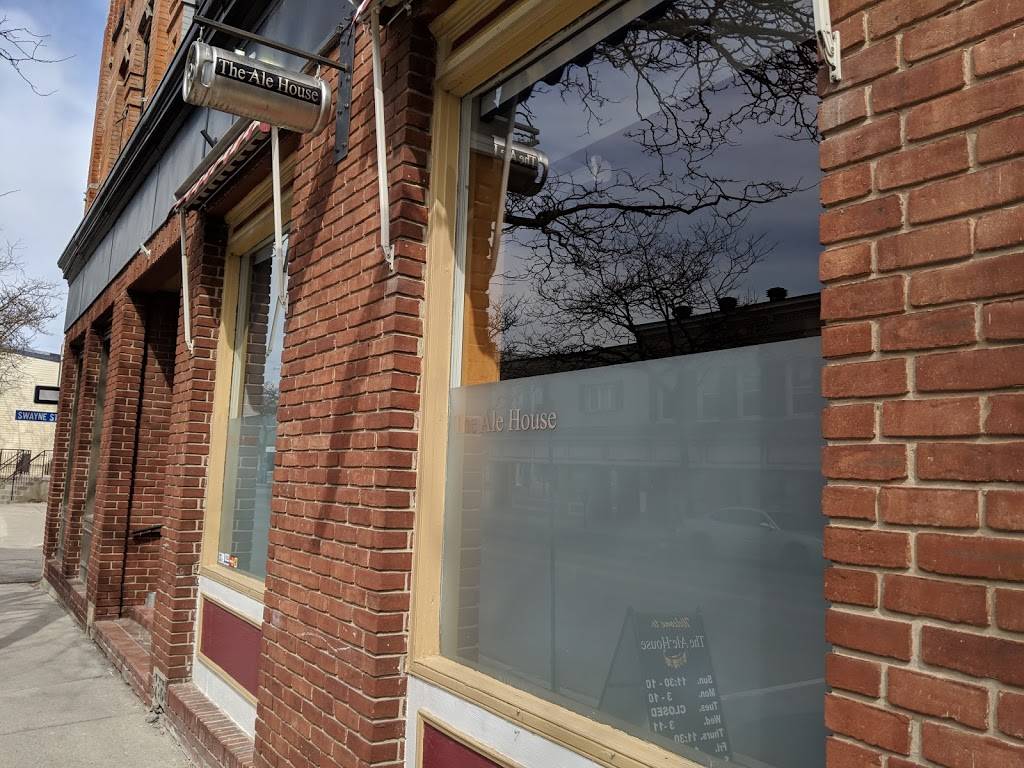 The Ale House | restaurant | 246 Division St, Cobourg, ON K9A 3P8, Canada | 2892521773 OR +1 289-252-1773