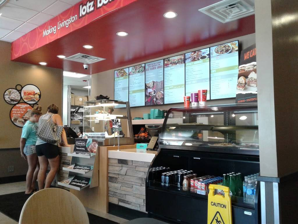 Schlotzskys | bakery | 900 W Church St, Livingston, TX 77351, USA | 9363297961 OR +1 936-329-7961