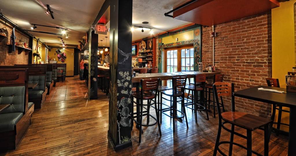 Desperados | restaurant | 23 Eagle St, North Adams, MA 01247, USA | 4133464664 OR +1 413-346-4664