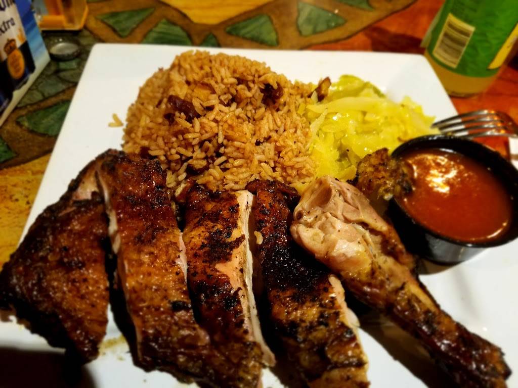 Jerk Hut Jamaican Grille & Rhum Bar | restaurant | 926 E Fowler Ave, Tampa, FL 33612, USA | 8139775777 OR +1 813-977-5777