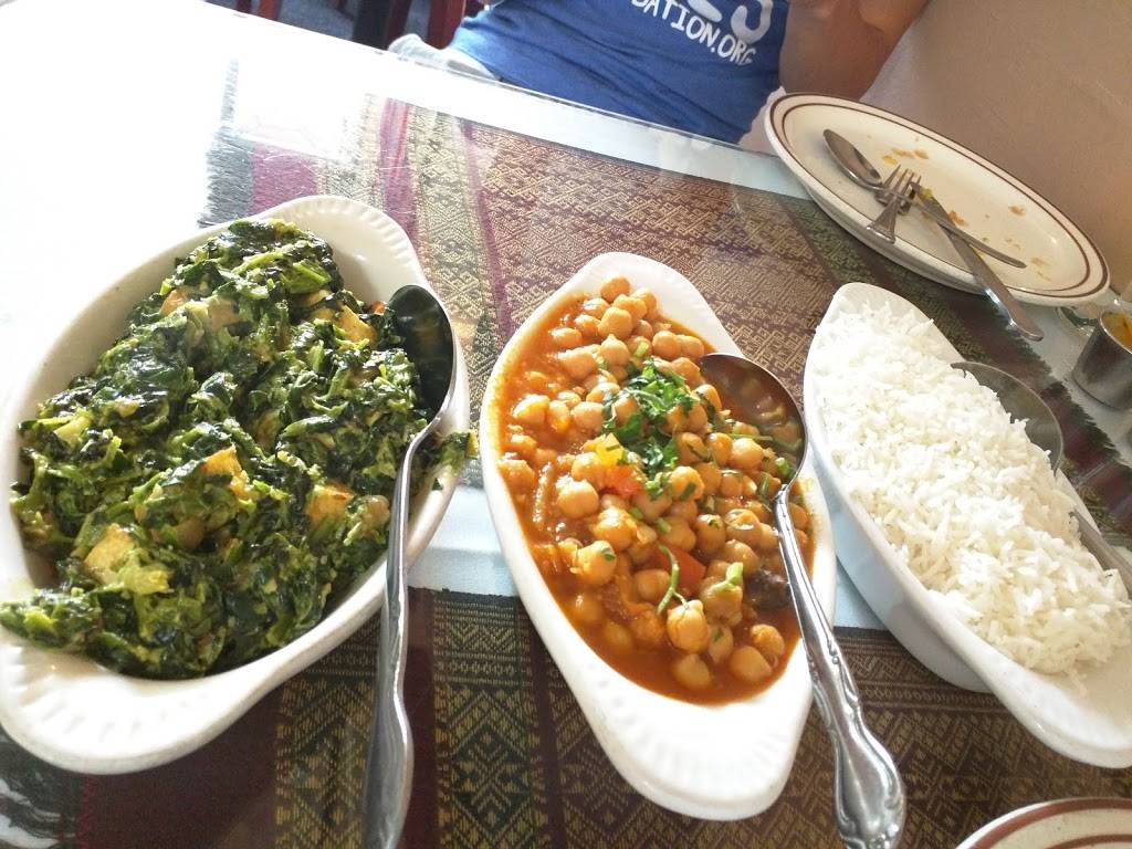 Tibet Nepal House Restaurant | restaurant | 3905, 36 E Holly St, Pasadena, CA 91124, USA | 6265850955 OR +1 626-585-0955