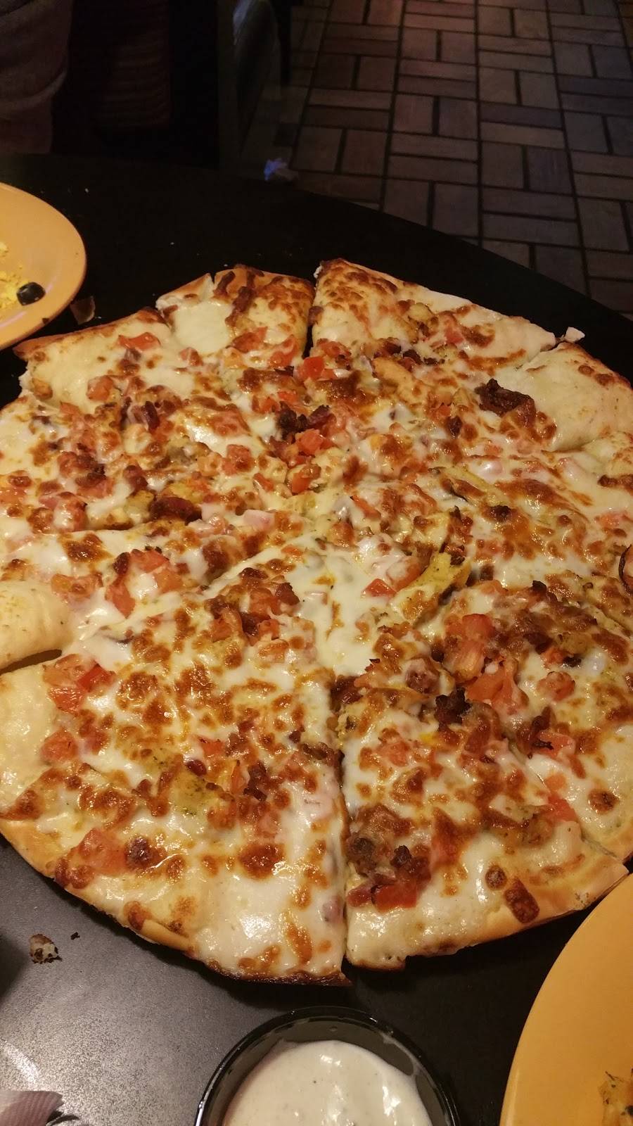 Mazzios Italian Eatery | meal delivery | 2234 E Main St, Cushing, OK 74023, USA | 9182257122 OR +1 918-225-7122