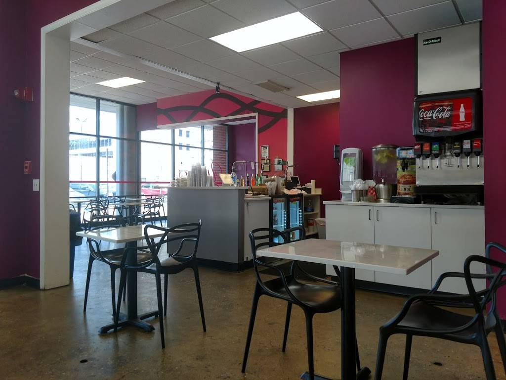 Yassins | Falafel House | restaurant | 706 Walnut St, Knoxville, TN 37902, USA | 8652191462 OR +1 865-219-1462