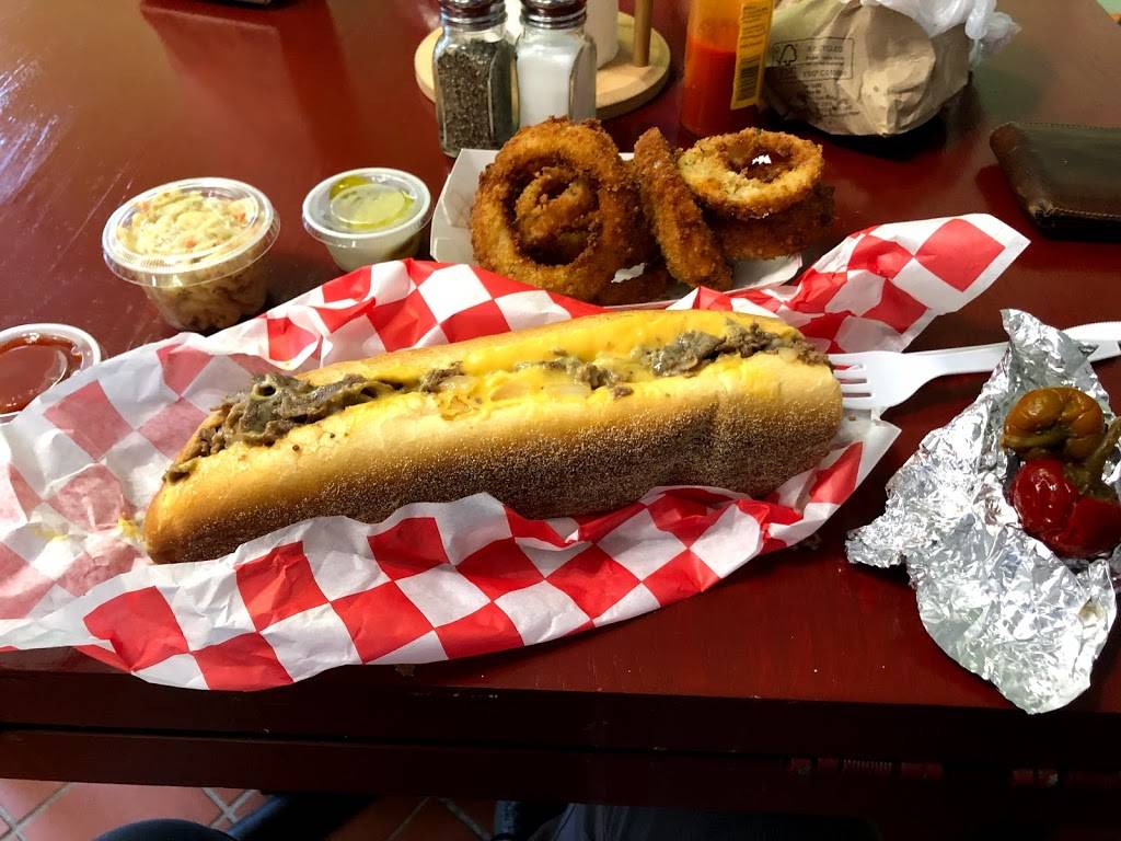 Philly Cheesesteaks and Locks | restaurant | 1300 Rte 9W, Marlboro, NY 12542, USA | 8452369600 OR +1 845-236-9600