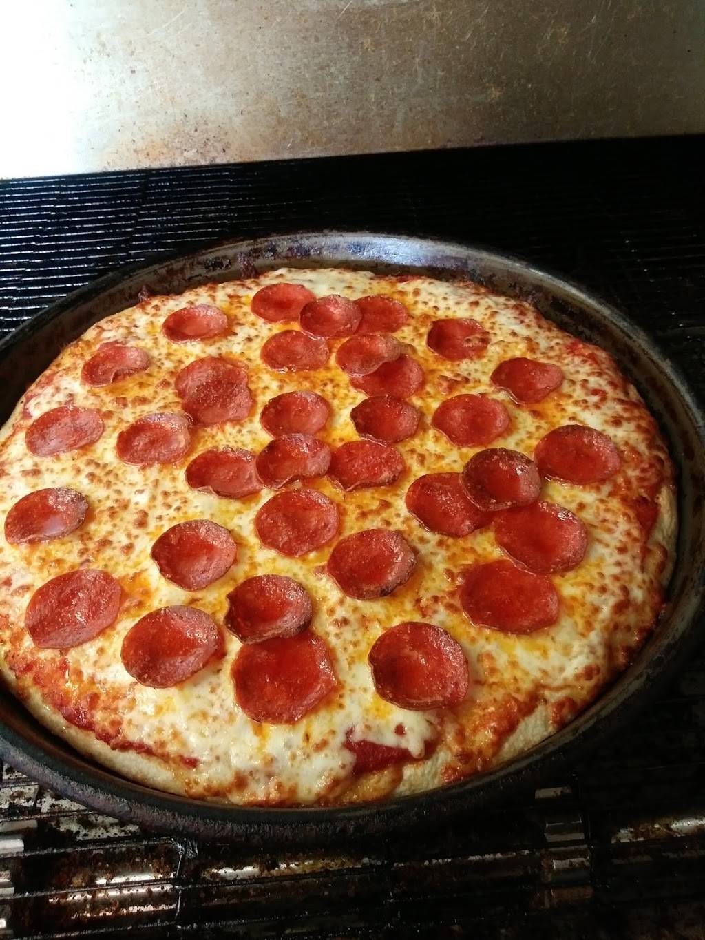 East of Chicago | restaurant | 1980 Cooper Foster Park Rd B, Lorain, OH 44053, USA | 4409898448 OR +1 440-989-8448