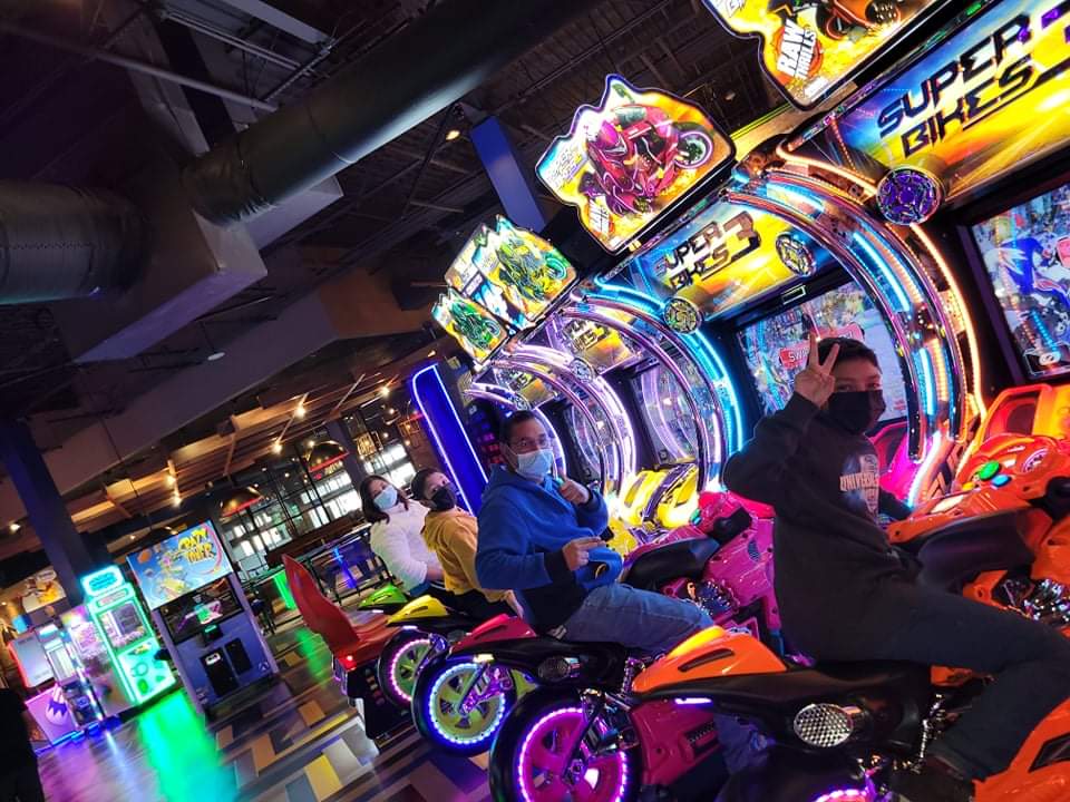 Main Event Laredo | restaurant | 5300 San Dario Ave D1A, Laredo, TX 78041, USA | 9567222695 OR +1 956-722-2695