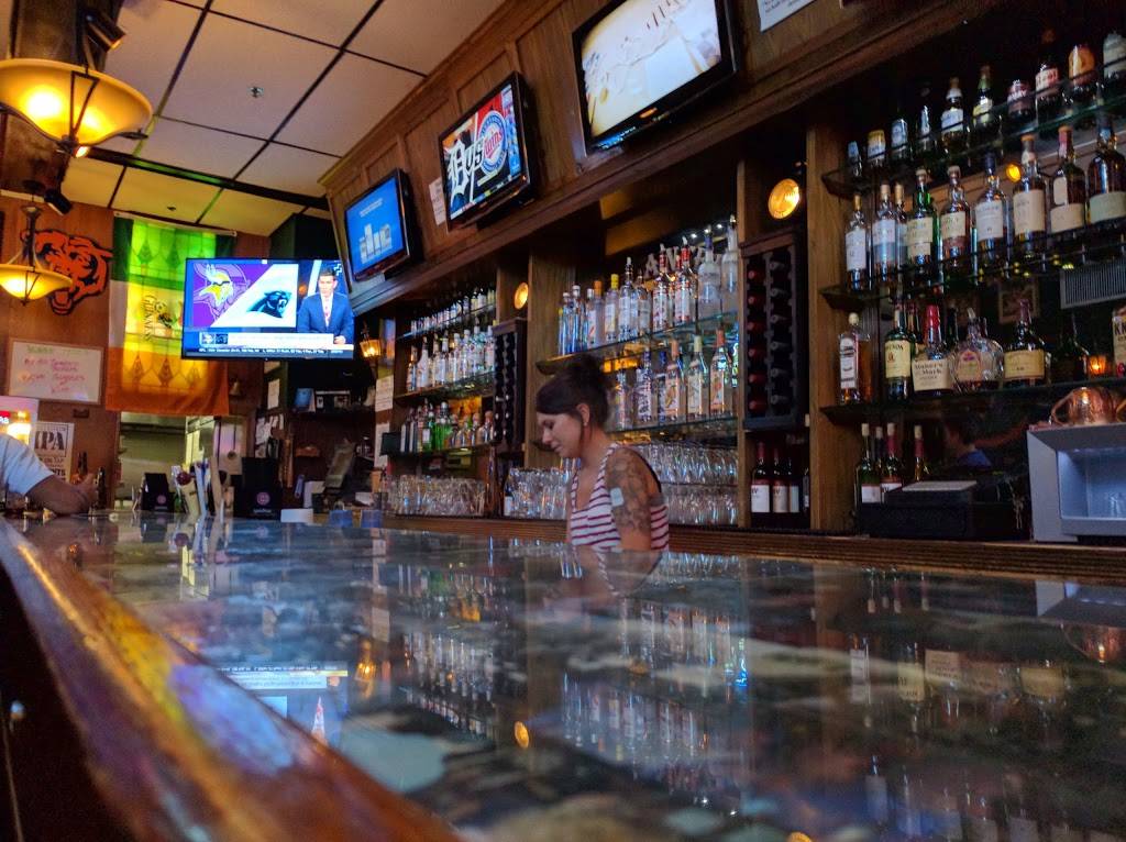 The Lantern Of Lake Forest | restaurant | 768 N Western Ave, Lake Forest, IL 60045, USA | 8472349844 OR +1 847-234-9844