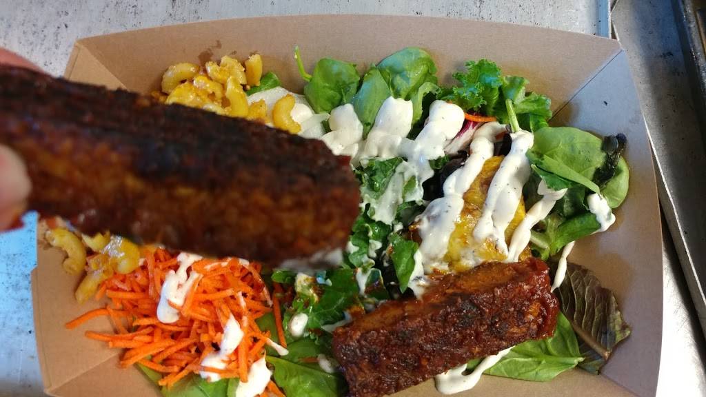 Southern Sol Garden BBQ | restaurant | 2895 McFarland Road Bay F, Miami, FL 33133, USA | 3058829939 OR +1 305-882-9939