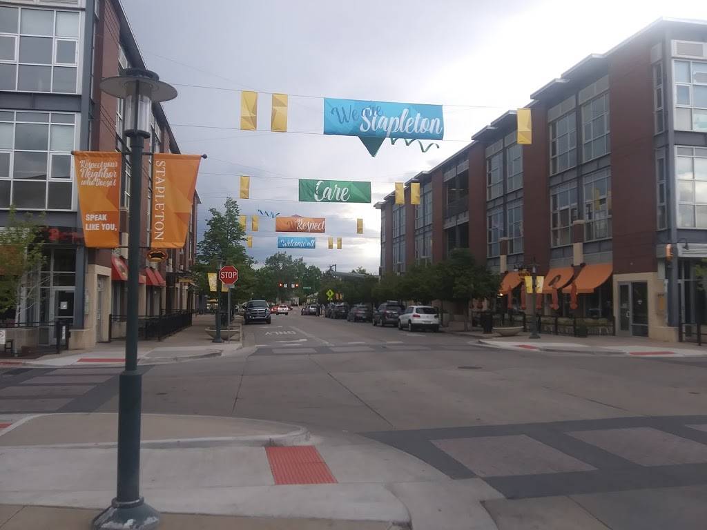 Chipotle Mexican Grill | restaurant | 7400 E 29th Ave, Denver, CO 80238, USA | 3033160469 OR +1 303-316-0469