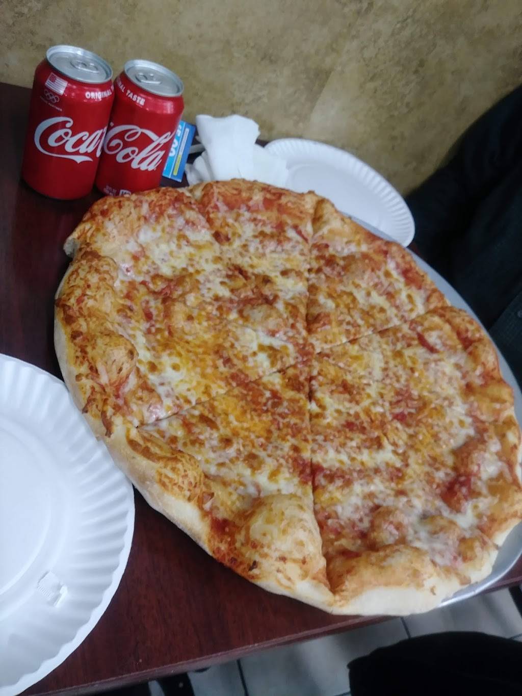 Devine Bakery Pizzeria | restaurant | 1999 McDonald Ave, Brooklyn, NY 11223, USA | 3475548114 OR +1 347-554-8114