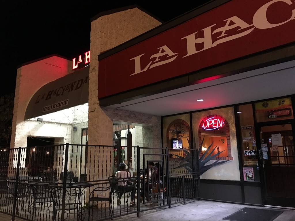 La Hacienda | restaurant | 3670 Bell Rd, Nashville, TN 37214, USA | 6159026060 OR +1 615-902-6060