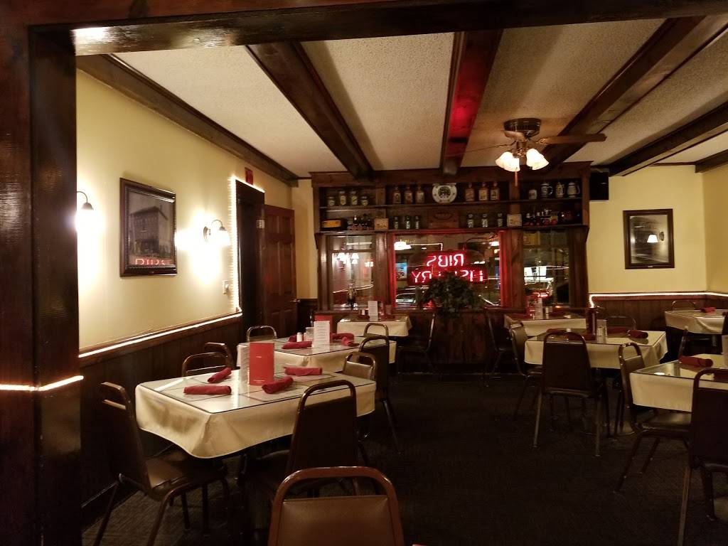 The Globe | restaurant | 711 E Main St, East Aurora, NY 14052, USA | 7166524221 OR +1 716-652-4221