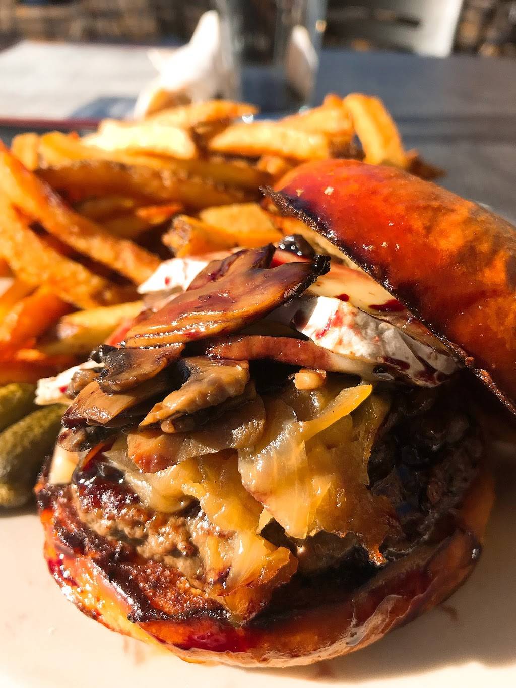 Republic | restaurant | 221 Cedar Ave, Minneapolis, MN 55454, USA | 6123386146 OR +1 612-338-6146