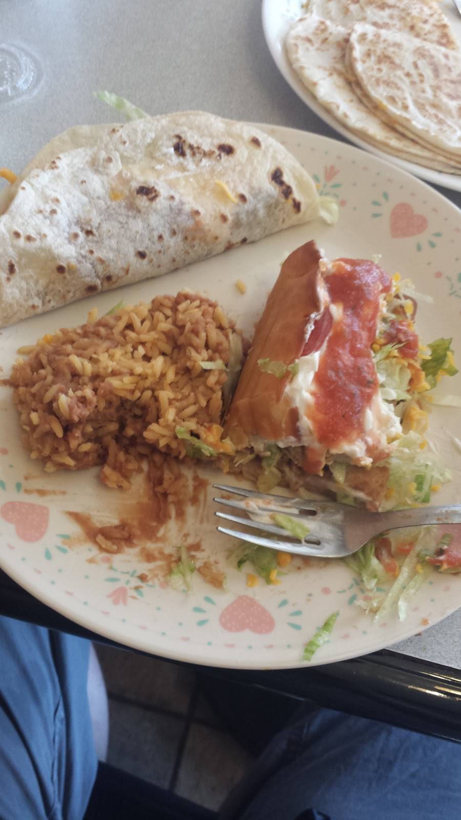 Letis Tacos | restaurant | 313 S Cavin St, Ligonier, IN 46767, USA | 2608947671 OR +1 260-894-7671