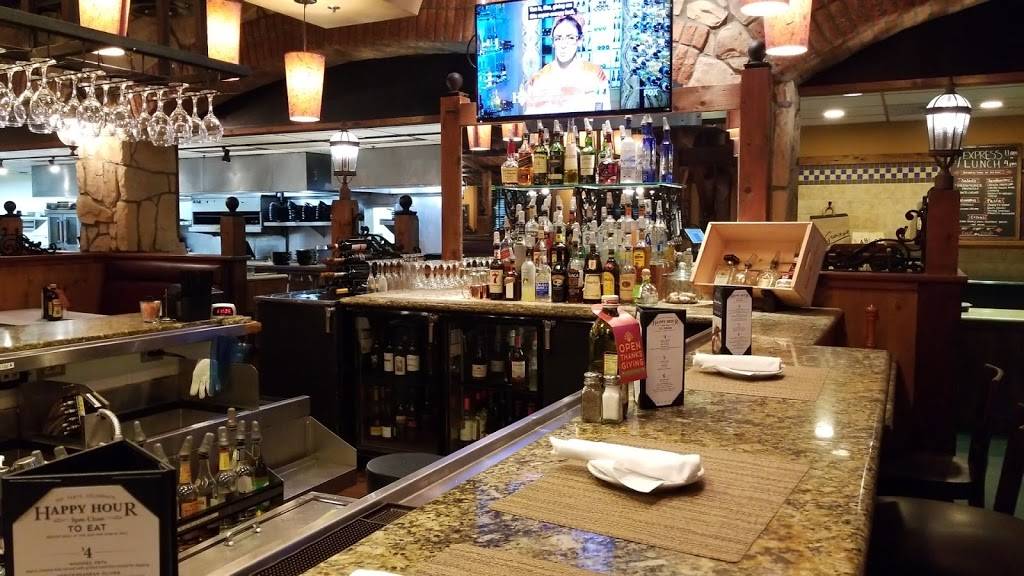 Romanos Macaroni Grill | restaurant | 8850 Rosedale Hwy, Bakersfield, CA 93312, USA | 6615882277 OR +1 661-588-2277