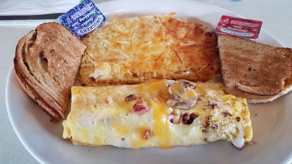 Dianes Restaurant | restaurant | 5052 SE Foster Rd, Portland, OR 97206, USA | 5037777099 OR +1 503-777-7099