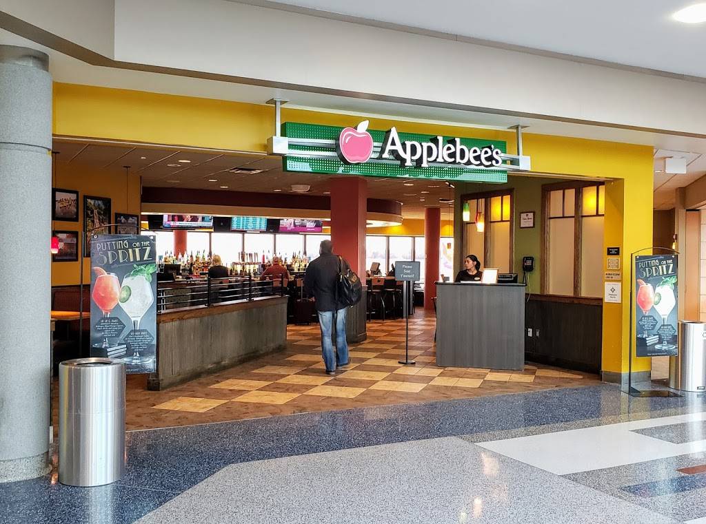 Applebees Grill + Bar | restaurant | 1 Richard E Byrd Terminal Dr #103, Richmond, VA 23250, USA | 8042221227 OR +1 804-222-1227