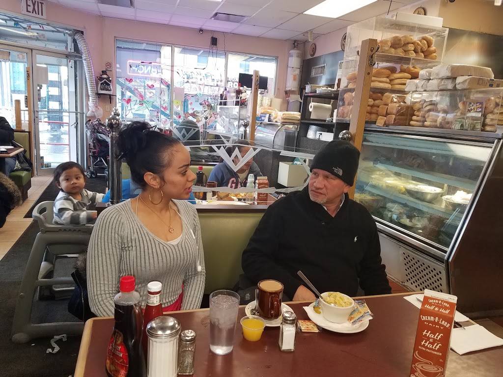 Georges | restaurant | 2369 Westchester Ave, Bronx, NY 10462, USA | 7188281170 OR +1 718-828-1170