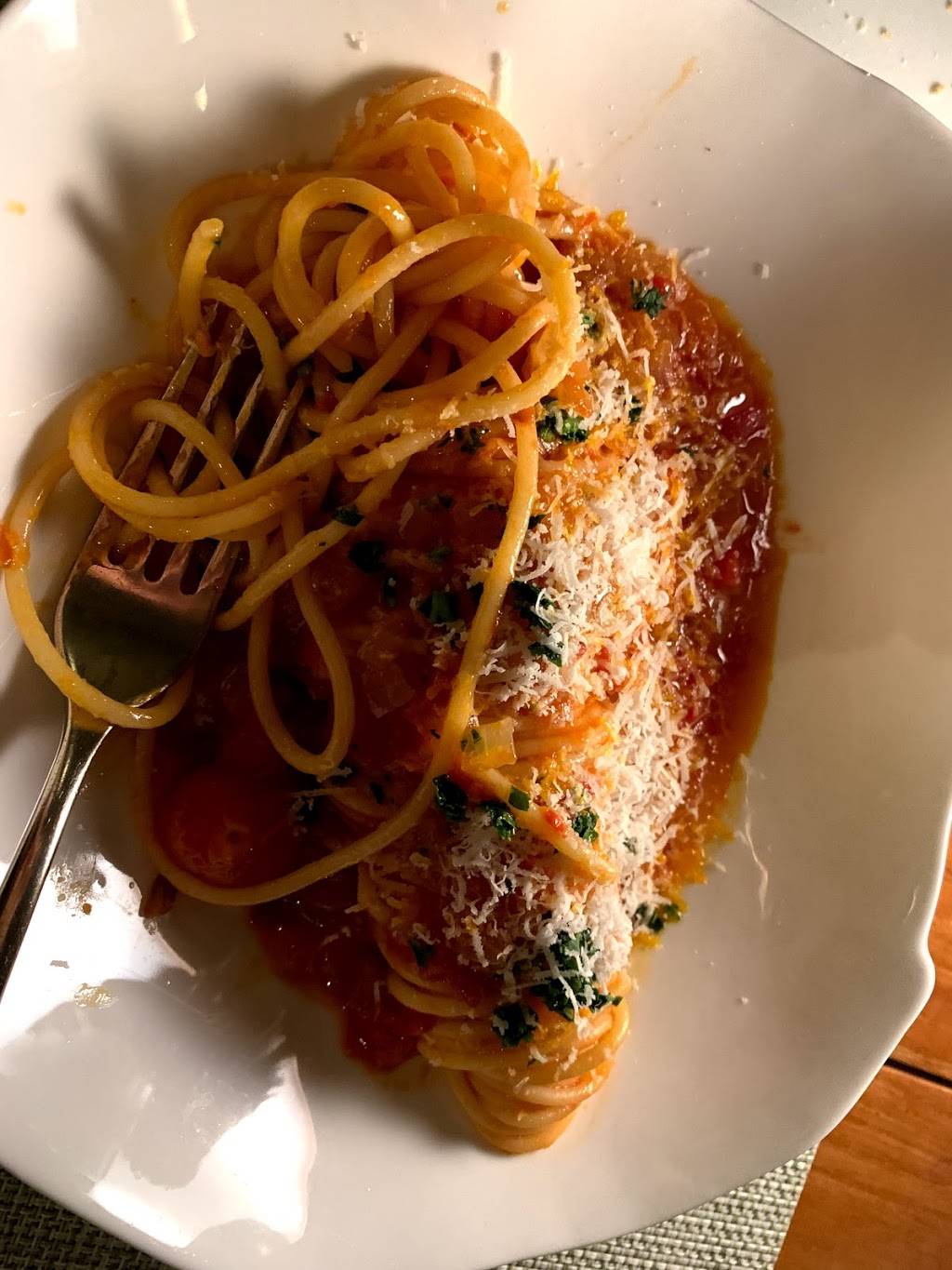 Flories | restaurant | 2800 S Ocean Blvd, Palm Beach, FL 33480, USA | 5615333750 OR +1 561-533-3750